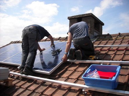 Energetikos ekspertai skelbia didžiausias saulės elektrinių montavimo klaidas