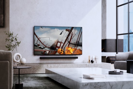 „Sony“ pristato 65 colių „BRAVIA 9“ televizorių Europoje