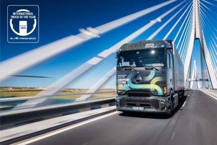 „Mercedes-Benz eActros 600“ išrinktas geriausiu 2025 metų sunkvežimiu