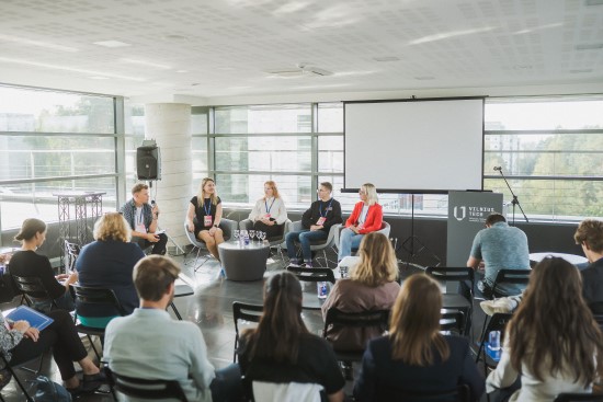 „Vilnius Tech“ organizuota panelinė diskusija apie skaitmeninių ženkliukų taikymą Lietuvoje