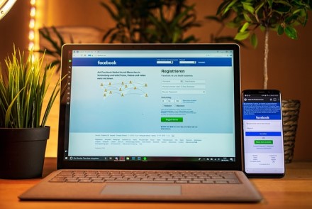 „Facebook“ valdanti bendrovė išgirdo nepalankų Europos Sąjungos Teisingumo Teismo sprendimą