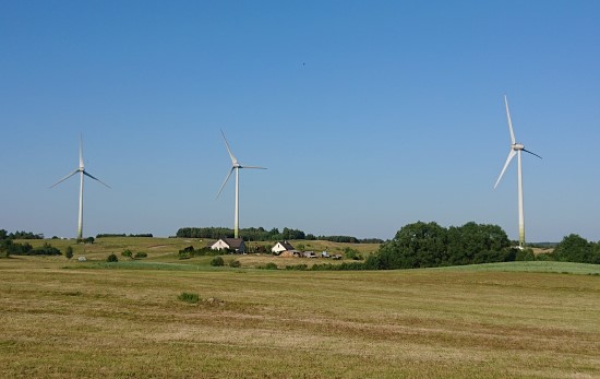 Žemesnių energijos kainų lietuviai laukia iš ES, nors tuo galime pasirūpinti ir patys