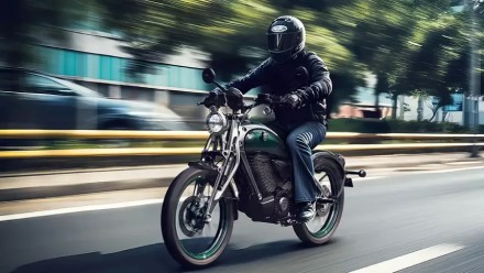 Elektrinių motociklų gamintoja „Royal Enfield“ bendradarbiaus su „Qualcomm“