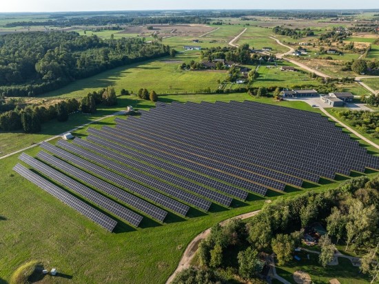 Gargždų vandenvietėje įrengta 3,2 MW galingumo saulės elektrinė