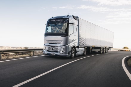 „Volvo Trucks“ tapo Europos ir Lietuvos rinkos lyderiu