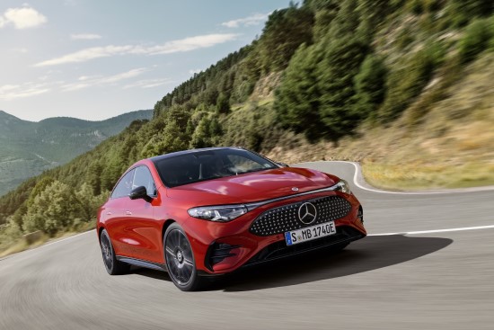 Pristatytas naujasis „Mercedes-Benz CLA“ elektromobilis: pasižymės iki 792 km nuvažiuojamu atstumu